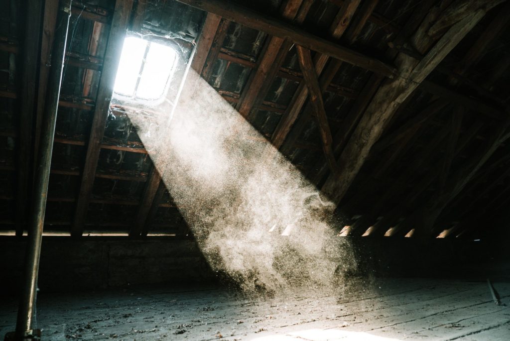 https://unsplash.com/photos/rV9m9-a5_mE